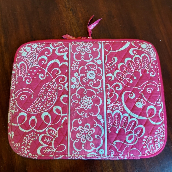 Vera Bradley Pink Print Laptop Carry Cover - Picture 11 of 14